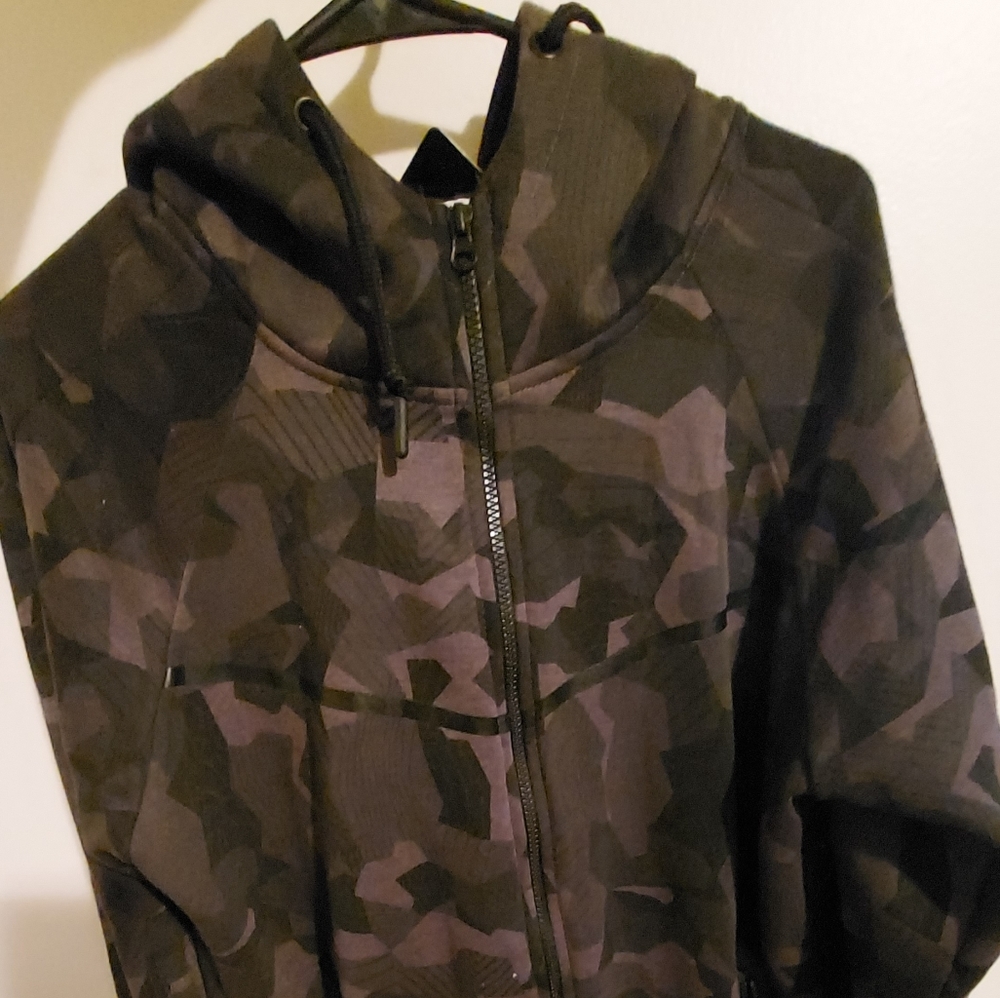 Jacket - Picture 2 of 2